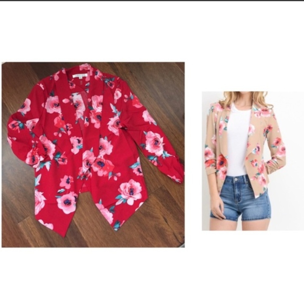 💕 New Red Floral Blazer